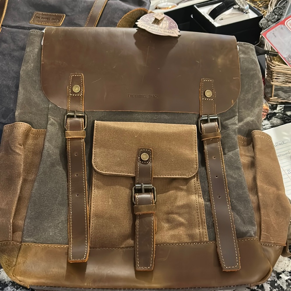 The barrel shack the garrett style bag